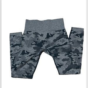 Camouflage NVGTN Dupes